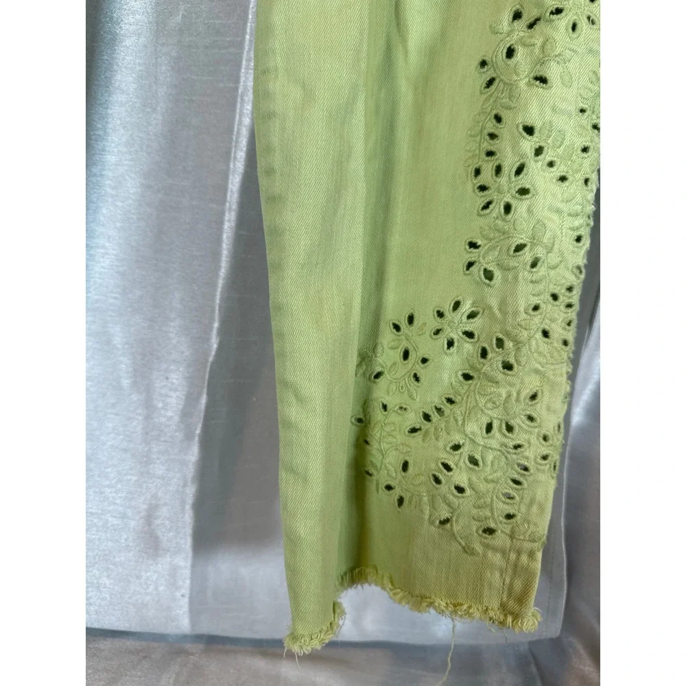 C Denim Est.‎ 1946 Curvy Jeans Size 14 Green Floral Cutout Raw Hem